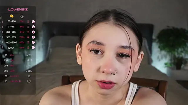 AislyEmbury online show from 02-09-25, 08:13