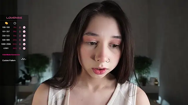 AislyEmbury online show from 02-21-25, 07:43