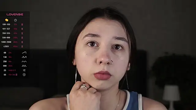 AislyEmbury online show from 03-05-25, 07:38