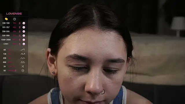 AislyEmbury online show from 03-05-25, 10:43