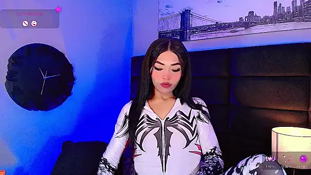 Snapshot of Valery_Sophiia chatting on 02-23-25, 06:07 Valery Sophiia online show from 02-23-25, 06:07