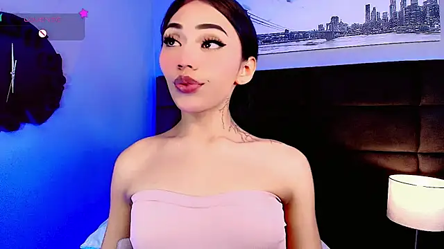 Snapshot of Valery_Sophiia chatting on 03-19-25, 06:14 Valery Sophiia online show from 03-19-25, 06:14