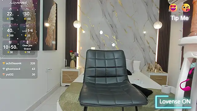 Snapshot of estephany_doll chatting on 01-24-25, 05:21 estephany doll online show from 01-24-25, 05:21