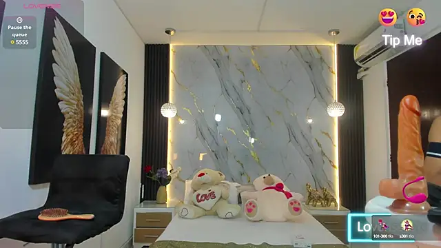 Snapshot of estephany_doll chatting on 03-15-25, 02:45 estephany doll online show from 03-15-25, 02:45