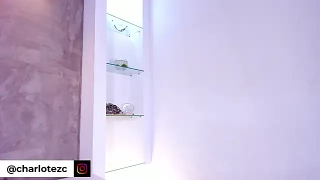 Snapshot of Charlote_zc chatting on 09-08-25, 07:57 Charlote zc online show from 09-08-25, 07:57