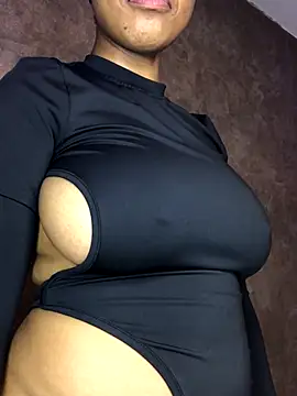 SZA Doja online show from 11-15-25, 06:59