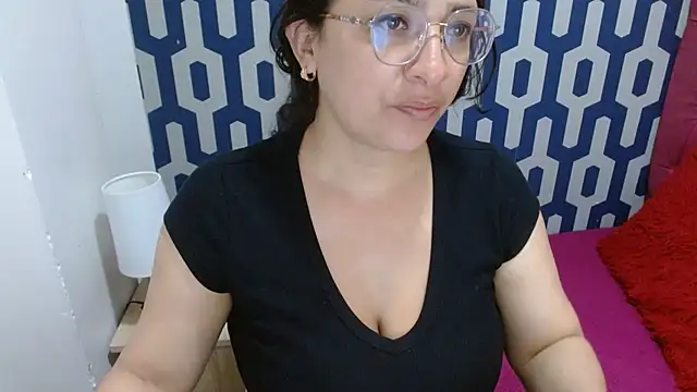 sarax ximena online show from 10-11-25, 06:01