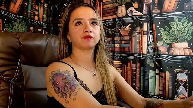 julietta   jackson online show from 01-24-25, 10:41