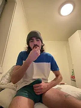 wolfwhite95 online show from 04-06-26, 09:05