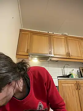 wolfwhite95 online show from 04-17-26, 10:46