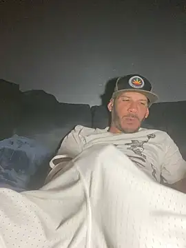 Chico Bellaco online show from 05-19-26, 01:56