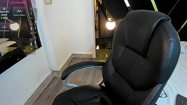 Snapshot of ninfomaria_ chatting on 12-23-24, 10:33 ninfomaria online show from 12-23-24, 10:33