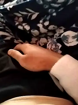 Snapshot of indian___fucker chatting on 09-28-25, 11:15 indian   fucker online show from 09-28-25, 11:15