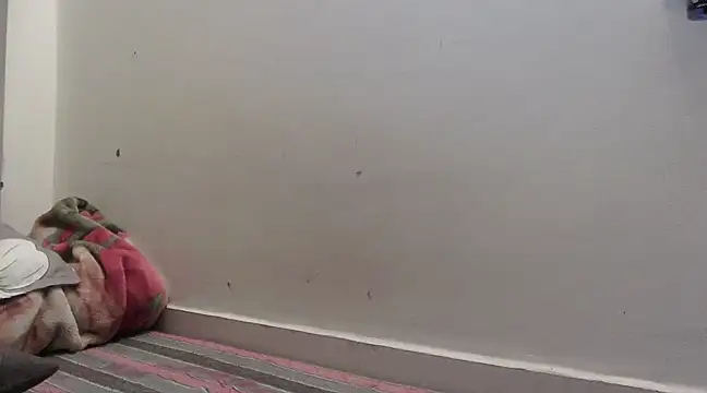 ANANYA-TIWARI online show from 03-21-25, 08:08