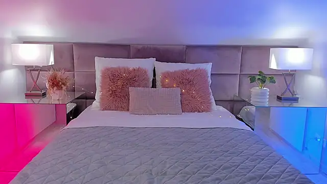 Snapshot of MonteCarla chatting on 03-12-25, 02:12 MonteCarla online show from 03-12-25, 02:12