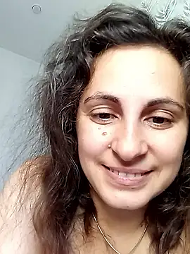 ShelaDiass online show from 10-12-25, 04:44