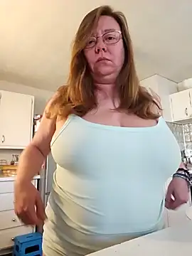 MsShelby40 online show from 03-11-25, 04:07