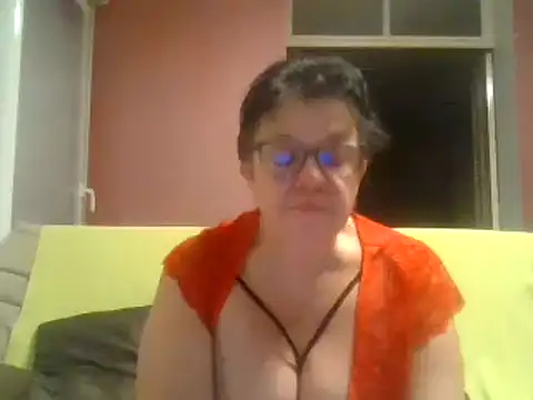 Vandeae44 online show from 01-24-25, 07:39