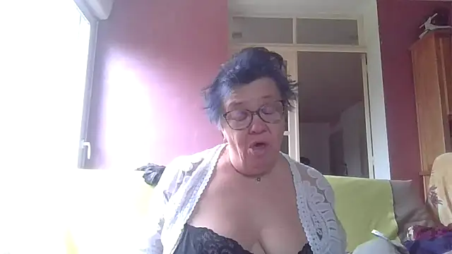 Vandeae44 online show from 01-18-26, 10:30