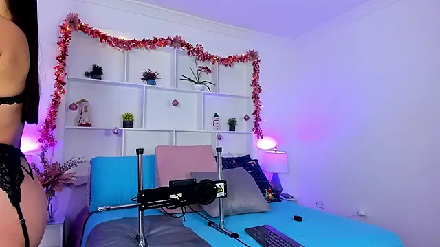 Jenifer Diaz online show from 12-23-24, 01:35