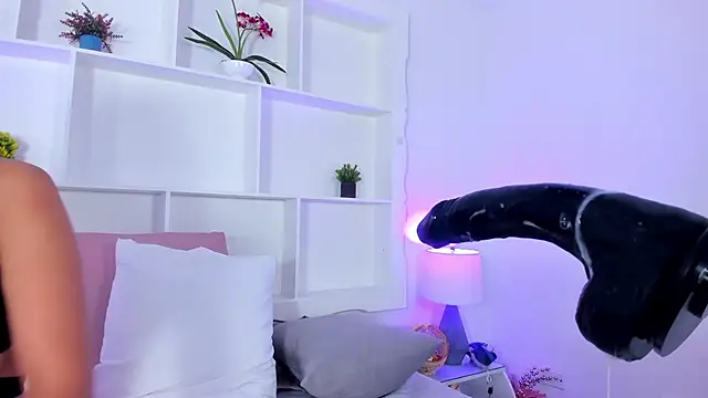 Jenifer Diaz online show from 01-11-25, 04:46