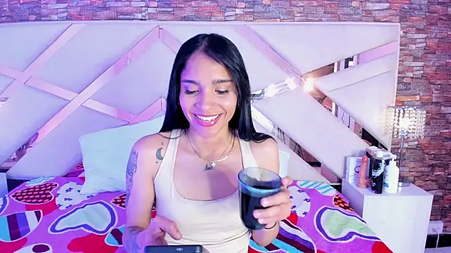 sophie pariss online show from 11-06-25, 01:39