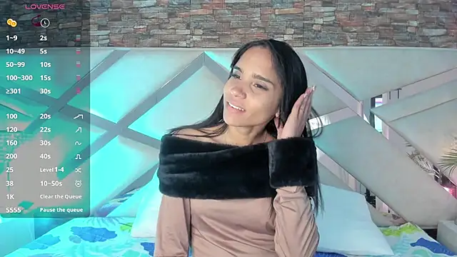 sophie pariss online show from 03-18-26, 02:47