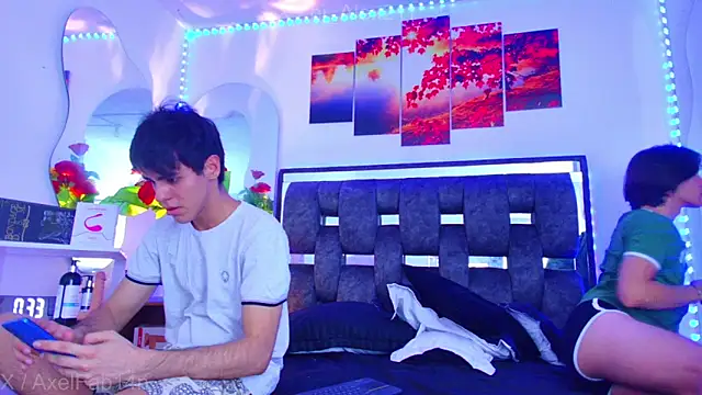 Alex and Fabian online show from 09-19-25, 07:58