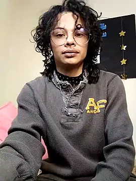 fenixmfx19 online show from 02-12-26, 01:11