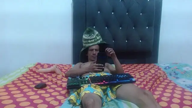 damian bottom bigcock online show from 01-31-25, 06:46