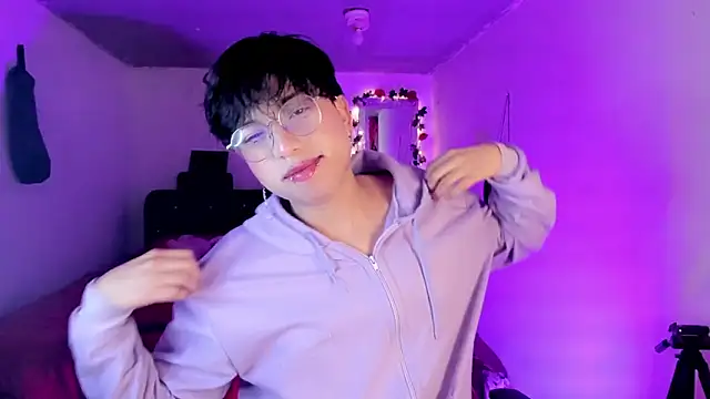 Snapshot of AnggelONfiree chatting on 01-19-26, 03:21 AnggelONfiree online show from 01-19-26, 03:21