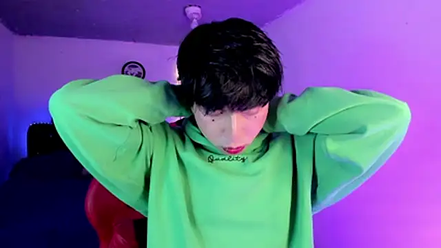 Snapshot of AnggelONfiree chatting on 03-13-26, 04:52 AnggelONfiree online show from 03-13-26, 04:52