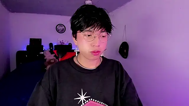 Snapshot of AnggelONfiree chatting on 03-27-26, 11:26 AnggelONfiree online show from 03-27-26, 11:26