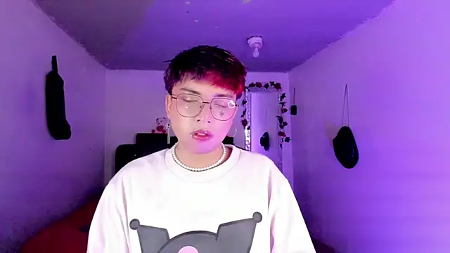 AnggelONfiree online show from 07-24-26, 02:42