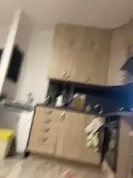 Zbochunec online show from 12-04-25, 06:44