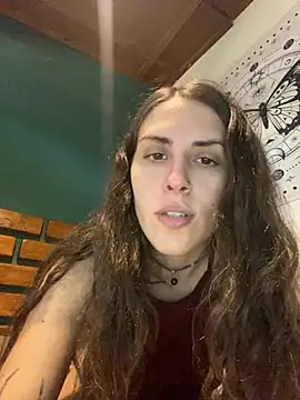 isadelasestrellas online show from 04-15-26, 06:04