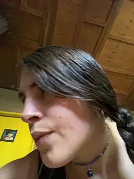 isadelasestrellas online show from 04-28-26, 06:46