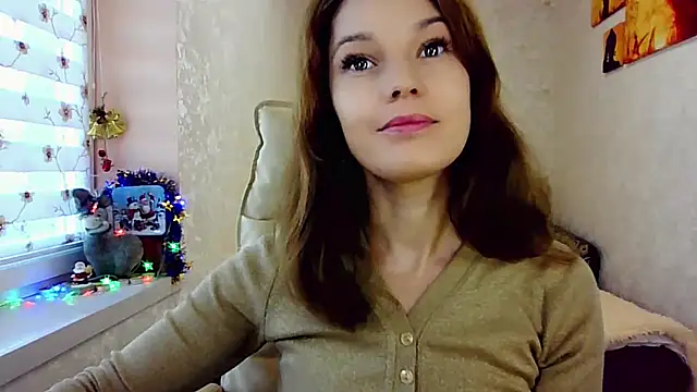 impossibleluna online show from 12-19-24, 11:50