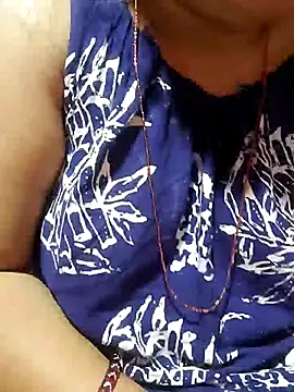Snapshot of NepaliHotty chatting on 02-15-25, 11:36 NepaliHotty online show from 02-15-25, 11:36