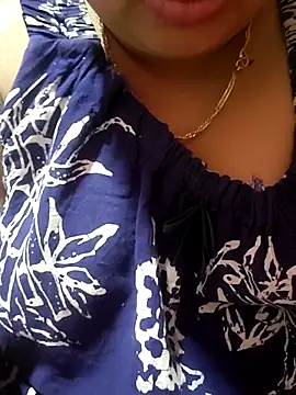 Snapshot of NepaliHotty chatting on 03-09-25, 11:35 NepaliHotty online show from 03-09-25, 11:35