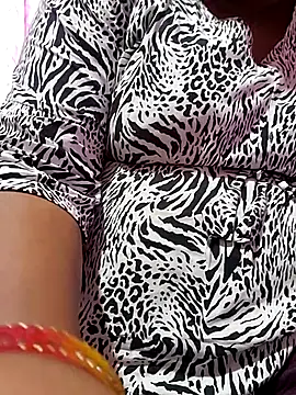 Snapshot of NepaliHotty chatting on 09-18-25, 04:47 NepaliHotty online show from 09-18-25, 04:47