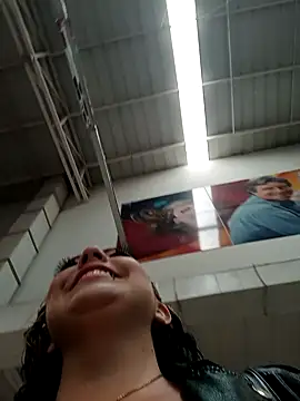 Snapshot of madelaine- chatting on 12-08-24, 07:54 madelaine- online show from 12-08-24, 07:54