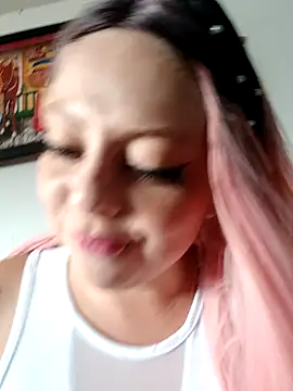 Snapshot of madelaine- chatting on 12-10-24, 06:49 madelaine- online show from 12-10-24, 06:49