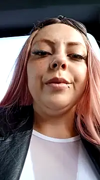 Snapshot of madelaine- chatting on 12-10-24, 09:54 madelaine- online show from 12-10-24, 09:54