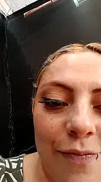 Snapshot of madelaine- chatting on 01-02-25, 10:11 madelaine- online show from 01-02-25, 10:11