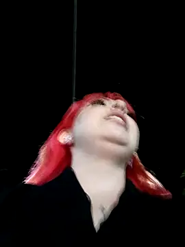 Snapshot of madelaine- chatting on 01-28-25, 02:11 madelaine- online show from 01-28-25, 02:11