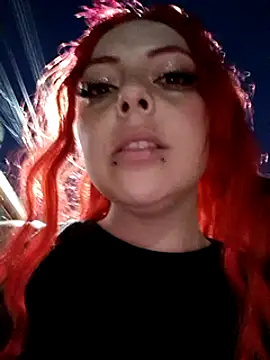 Snapshot of madelaine- chatting on 02-20-25, 11:43 madelaine- online show from 02-20-25, 11:43