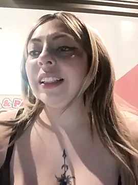 madelaine- online show from 12-18-25, 06:25