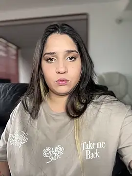 Snapshot of valentina_jonnes1 chatting on 03-16-25, 09:37 valentina jonnes1 online show from 03-16-25, 09:37