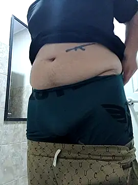 HotBoyJB2000 online show from 05-09-26, 01:49